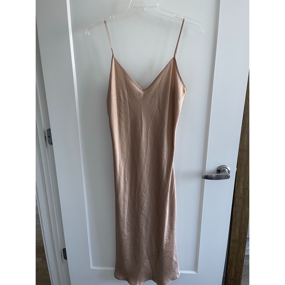 Wilfred Dresses & Skirts - Wilfred Midi Slip Dress